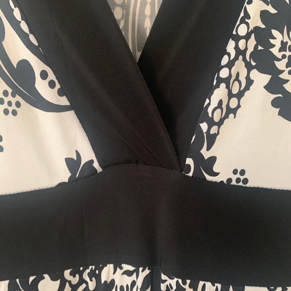 Black and Cream vintage tunic. Size small - Picture 4 of 7